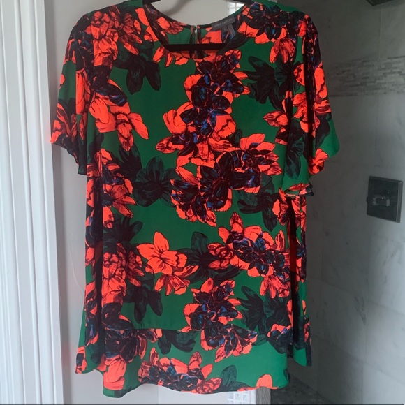 Vince Camuto Tops - 🆕 Vince Camuto floral shirt NWOT Vince Camuto Tops - 🆕 Vince Camuto floral shirt NWOT